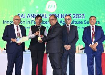 कोरोमंडेल इंटरनेशन लिमिटेडने सूक्ष्म पोषक घटकांच्या प्रोत्साहन आणि विपणनातील उत्कृष्टतेसाठी FAI पुरस्कार जिंकला!