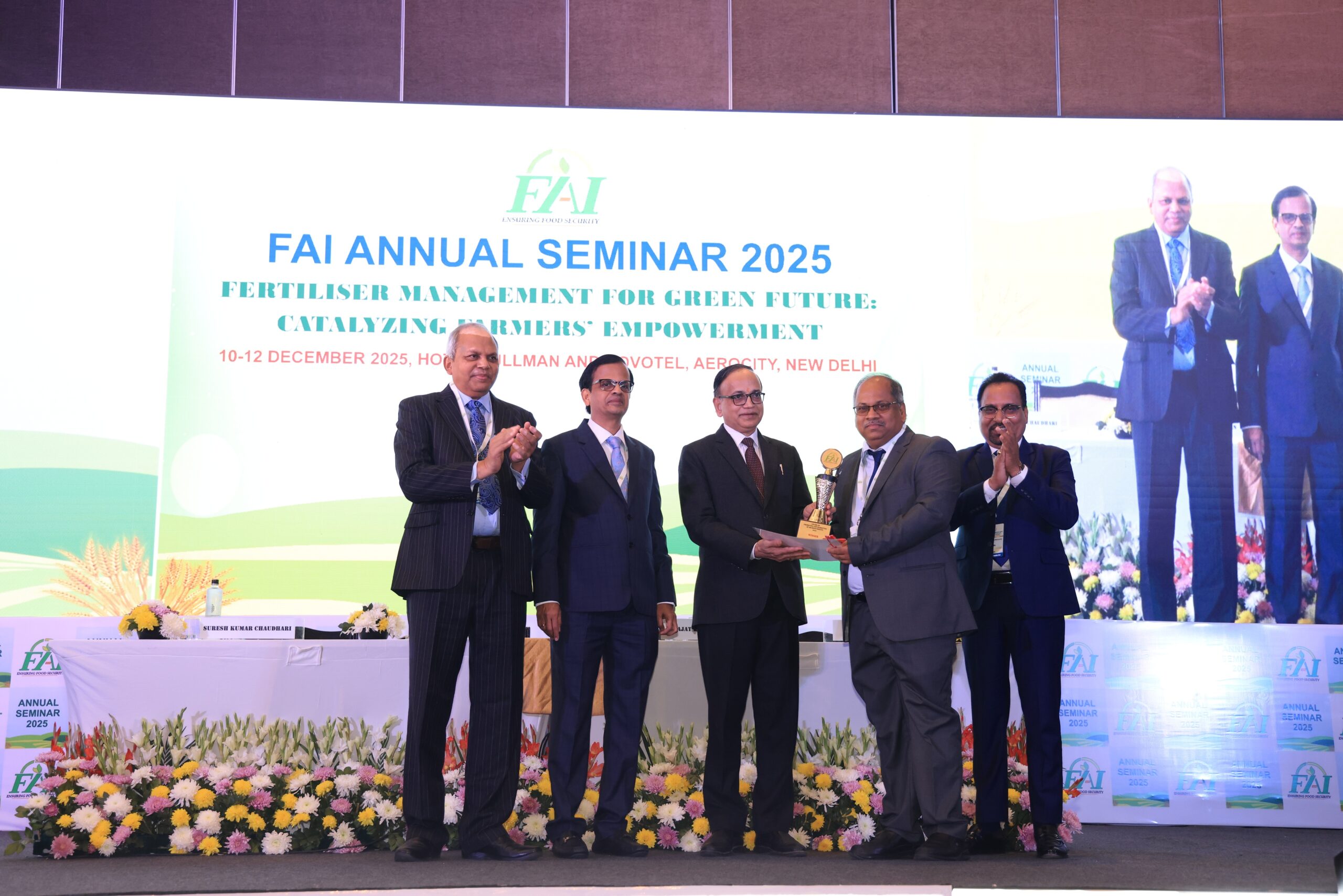 Coromandel wins award for Promotion and Marketing of Micronutrients at FAI Annual Seminar 2025